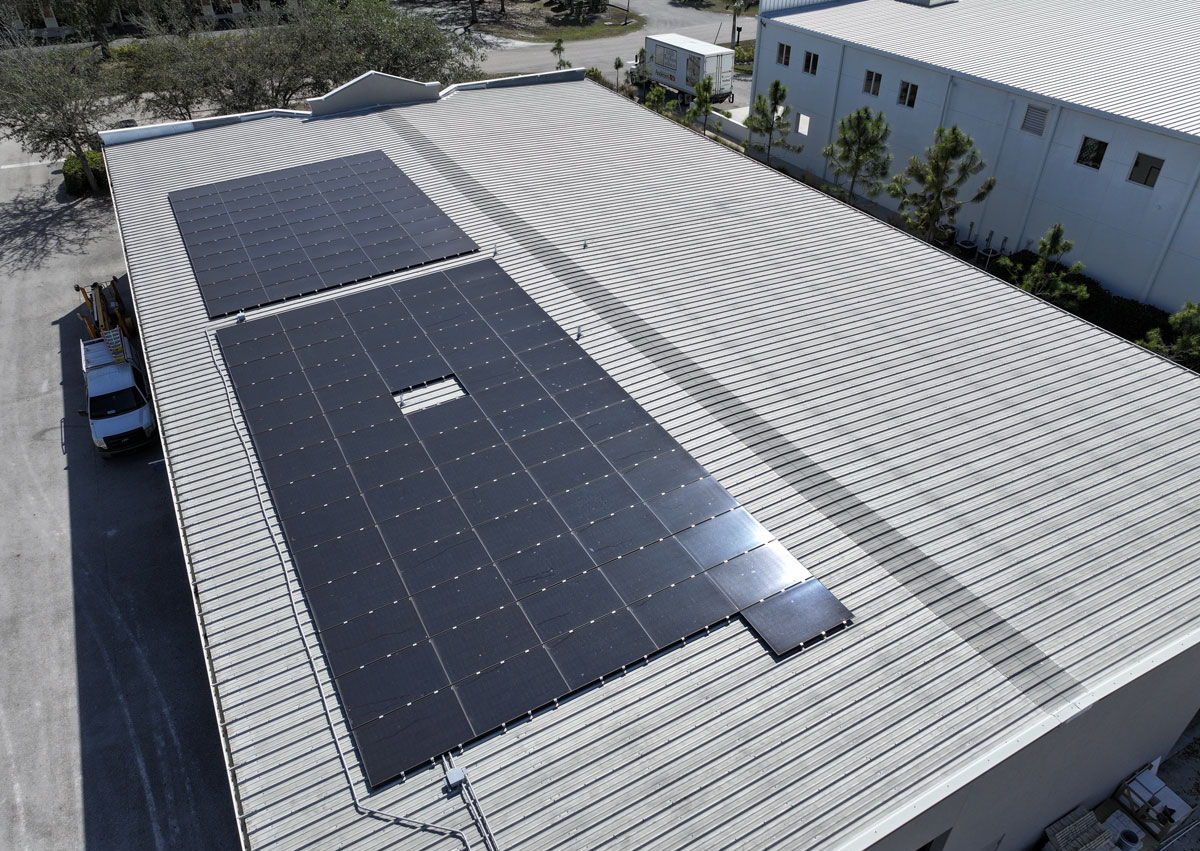 Benefits of Commercial Solar Panels for Florida Businesses